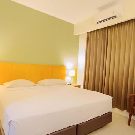 Hotel Wisata Palembang Buitenkant foto