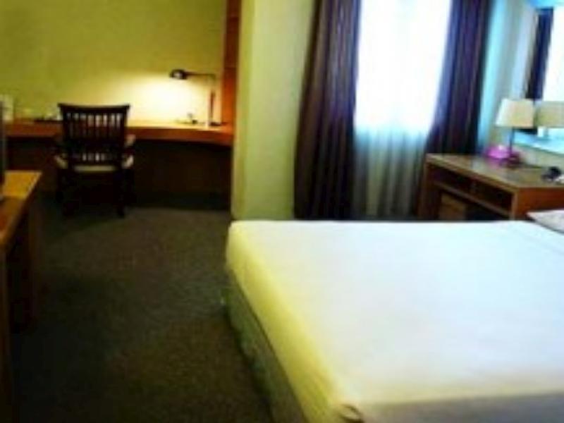 Hotel Wisata Palembang Buitenkant foto